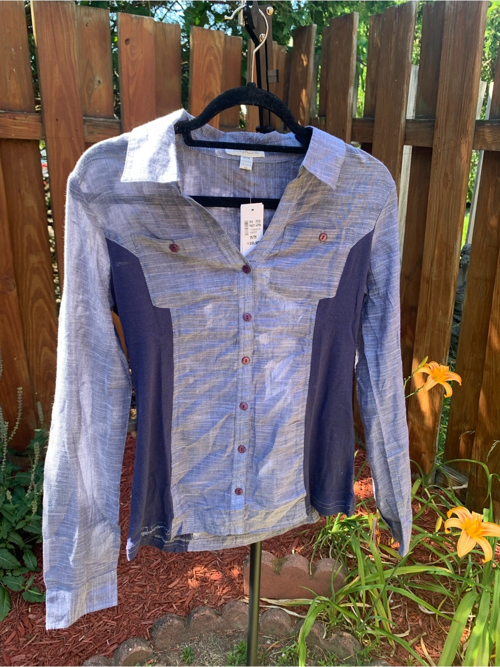 Women's Two-Tone Blue Button-Down Shirt